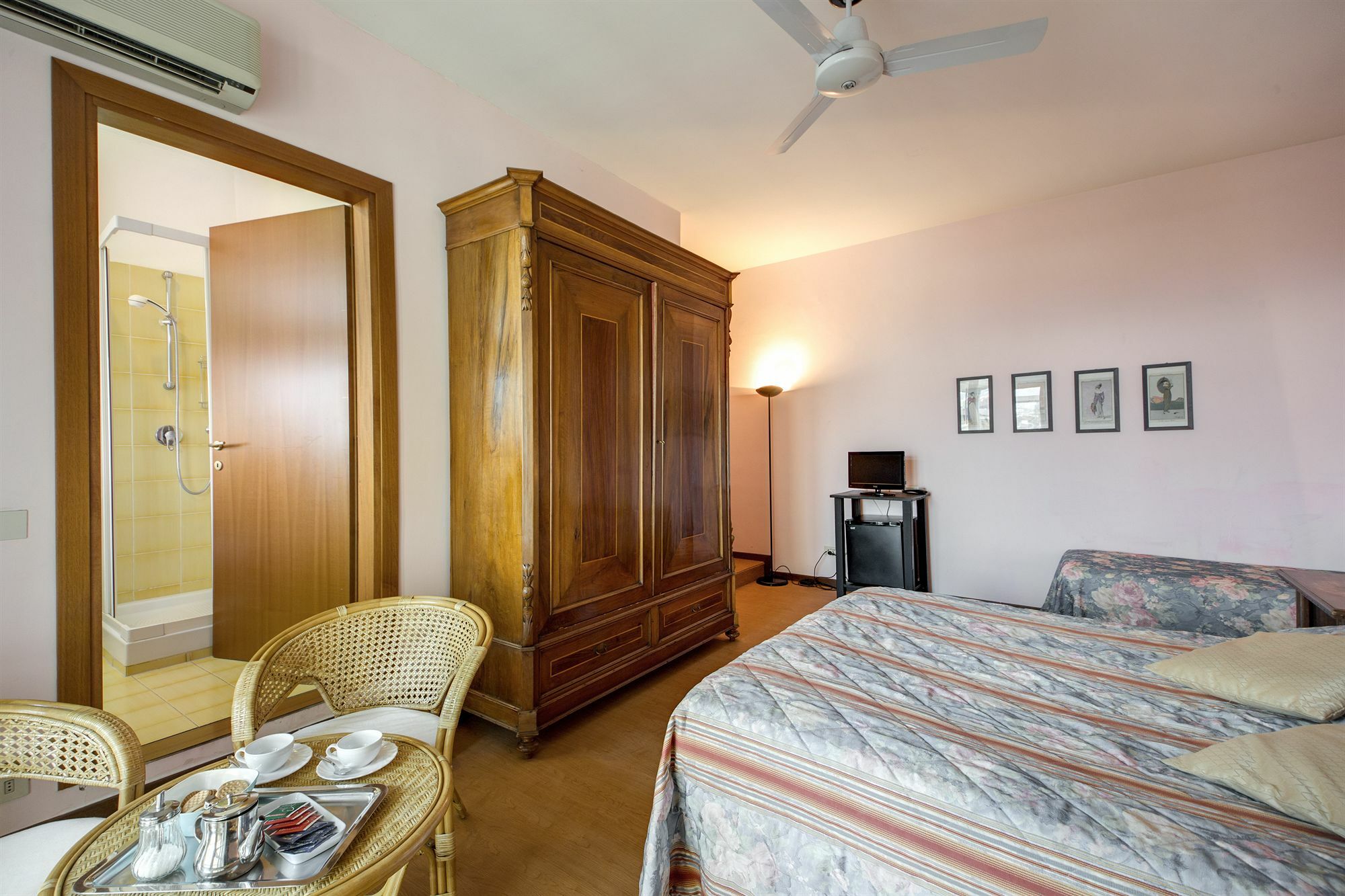 Residenza Giulia Hotel Firenze Eksteriør billede